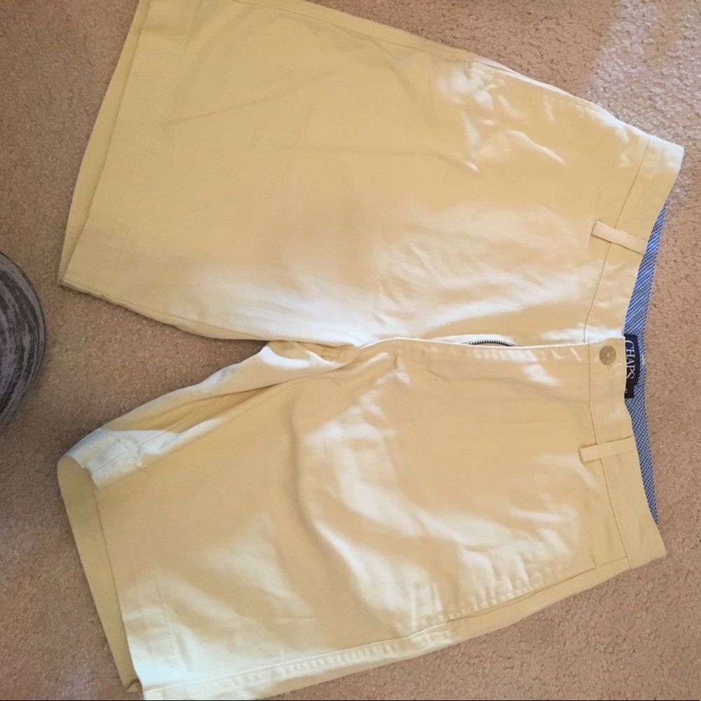 Chaps yellow shorts