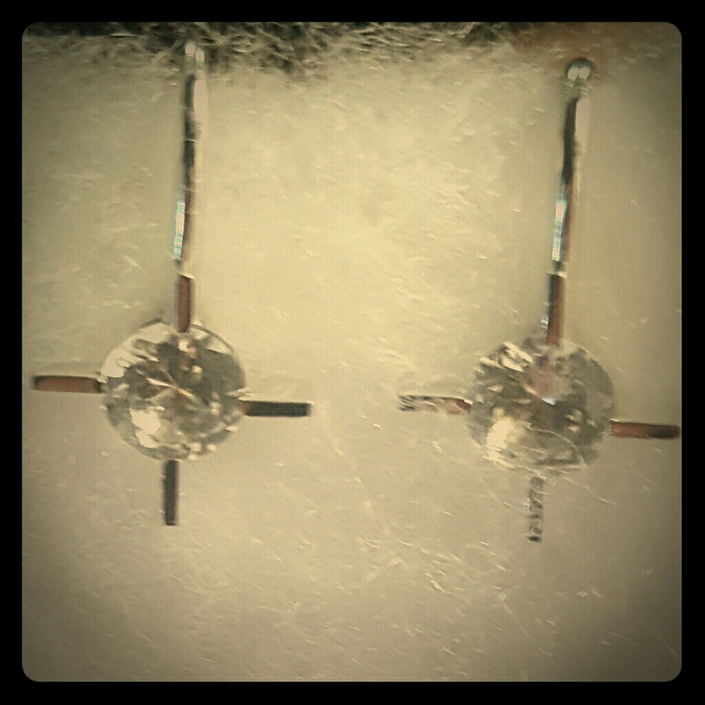 ***** SOLD***** Vintage Clip on Earrings