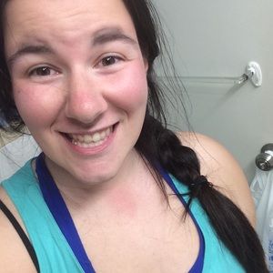 Meet your Posher, Tina