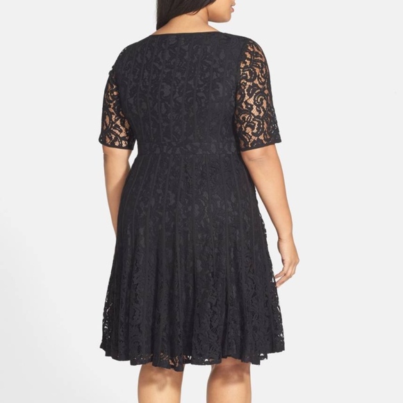 NWOT Adrianna Papell Lace Fit and Flare Dress / 4 - Picture 2 of 4