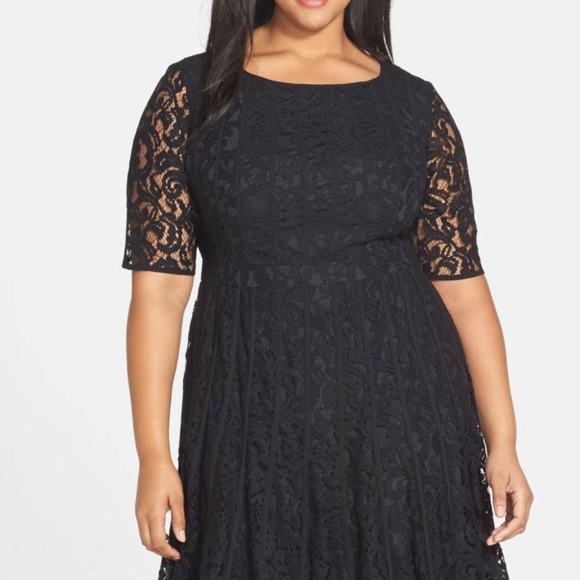 NWOT Adrianna Papell Lace Fit and Flare Dress / 4 - Picture 4 of 4