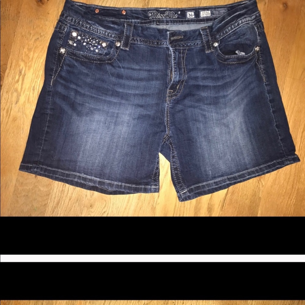 Miss Me shorts 36