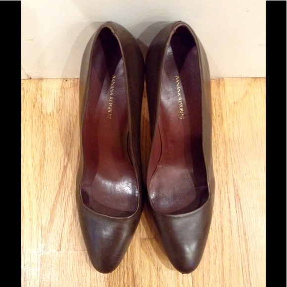 Banana Republic brown leather heels - Picture 4 of 5