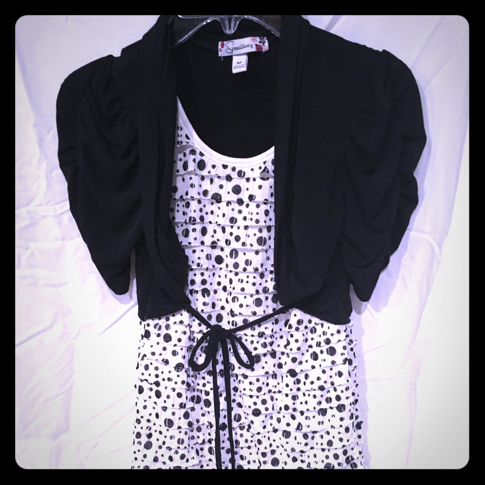 Speechless Top for girls M. Black and white