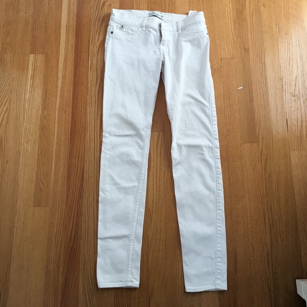 Abercrombie white jeans