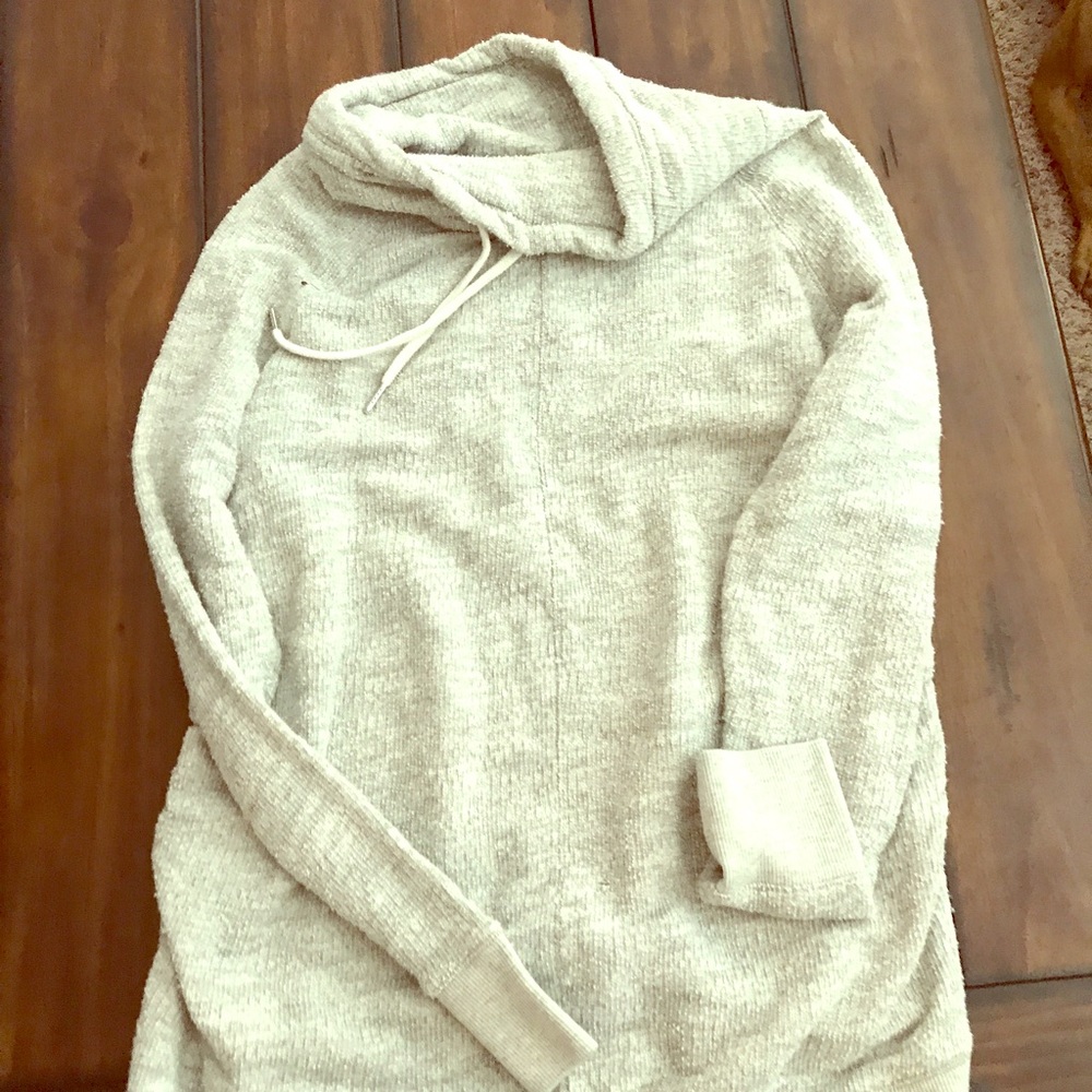 Maternity hoodie