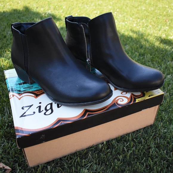 Zigi Soho Ayesha Black Ankle Boots - Picture 1 of 8