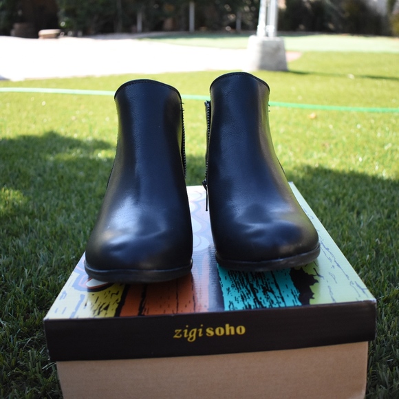 Zigi Soho Ayesha Black Ankle Boots - Picture 3 of 8