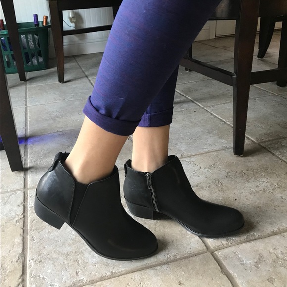 Zigi Soho Ayesha Black Ankle Boots - Picture 7 of 8