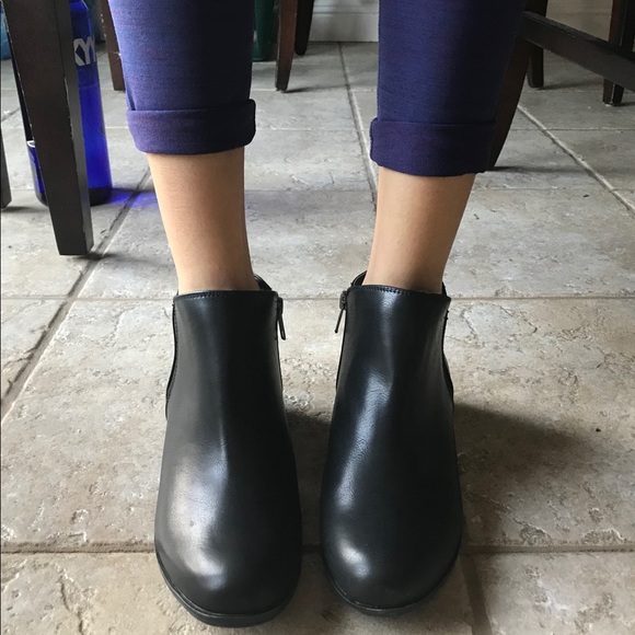 Zigi Soho Ayesha Black Ankle Boots - Picture 8 of 8