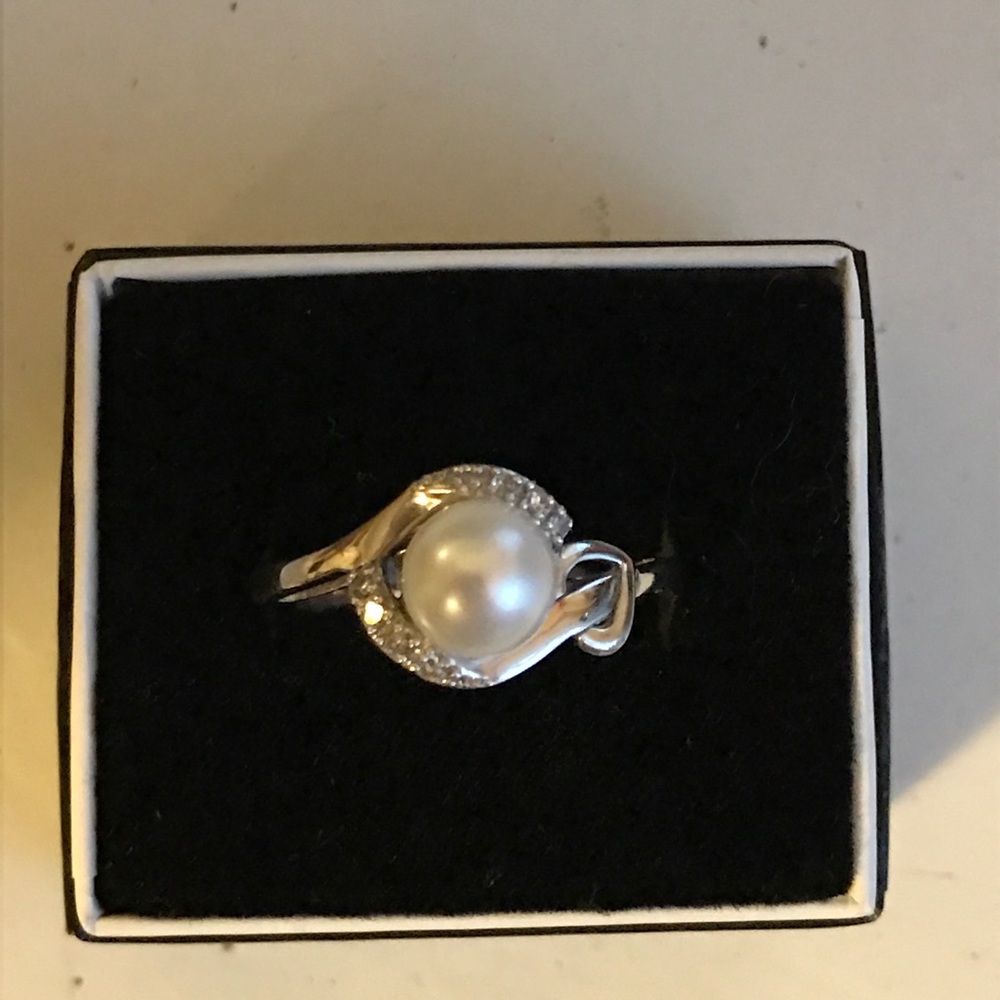 Sterling Silver, Pearl and Cubic Zirconia ring