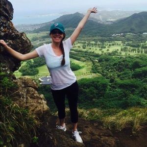 Meet your Posher, Rebecca