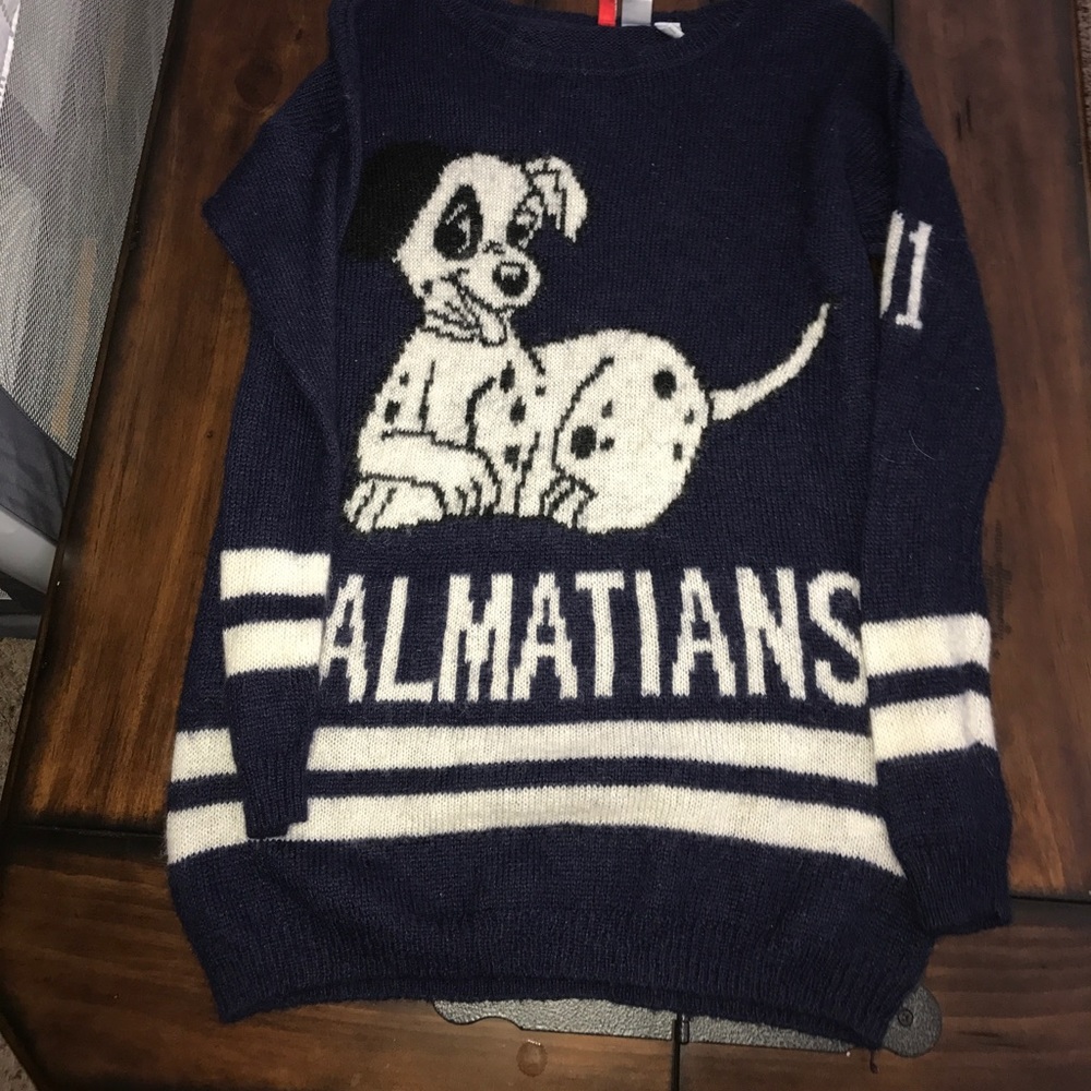 Dalmatian sweater