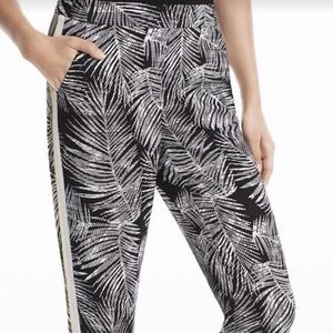 NWT WHBM Palm Print Jogger Pants
