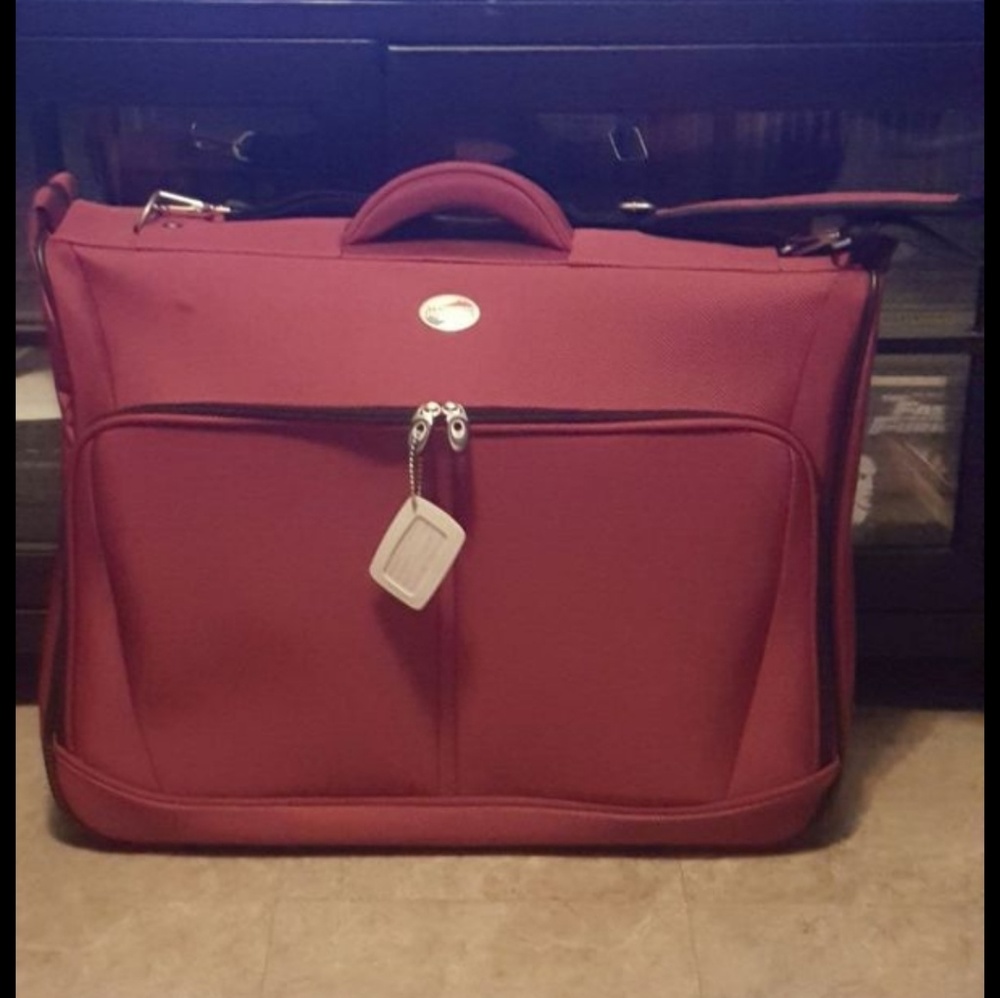 Very Pretty Suit Case