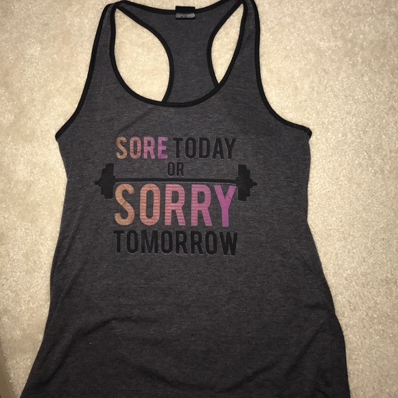 Grey workout tank - Picture 1 of 1