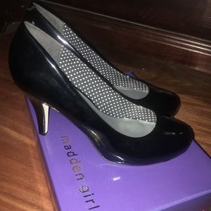 Brand new madden girl heels size 7.5