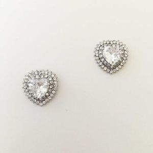 💗Aaliyah Halo Heart Stud CZ Earrings