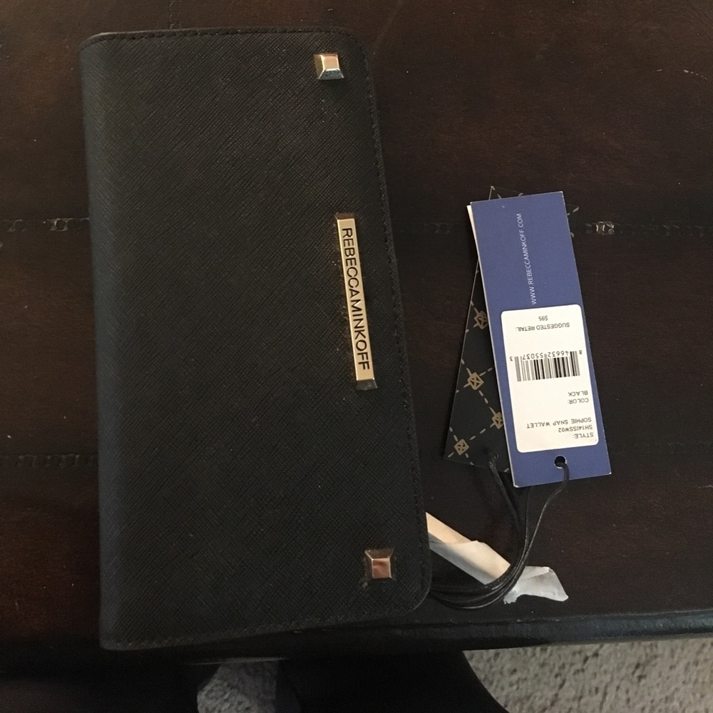 NWT Rebecca Minkoff Sophie snap wallet