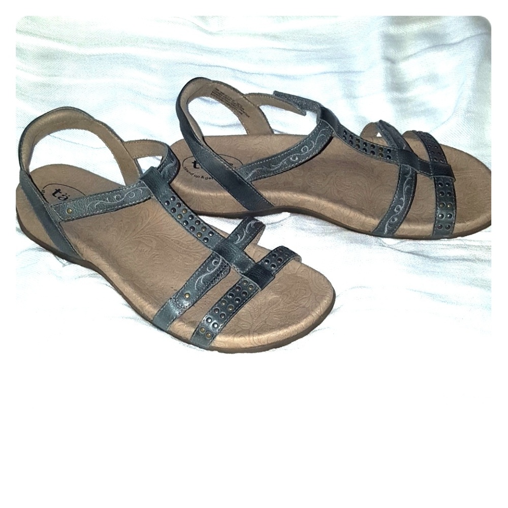 Taos Award Sandal Size 11/42