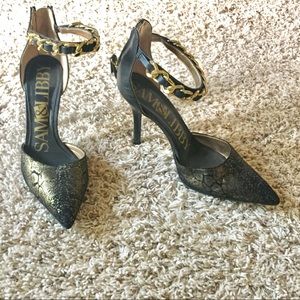 Sam and Libby black + gold pumps with ankle strap