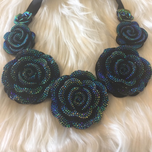 ❄️Rose Galaxy Statement Set❄️ - Picture 7 of 8