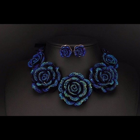 ❄️Rose Galaxy Statement Set❄️ - Picture 3 of 8