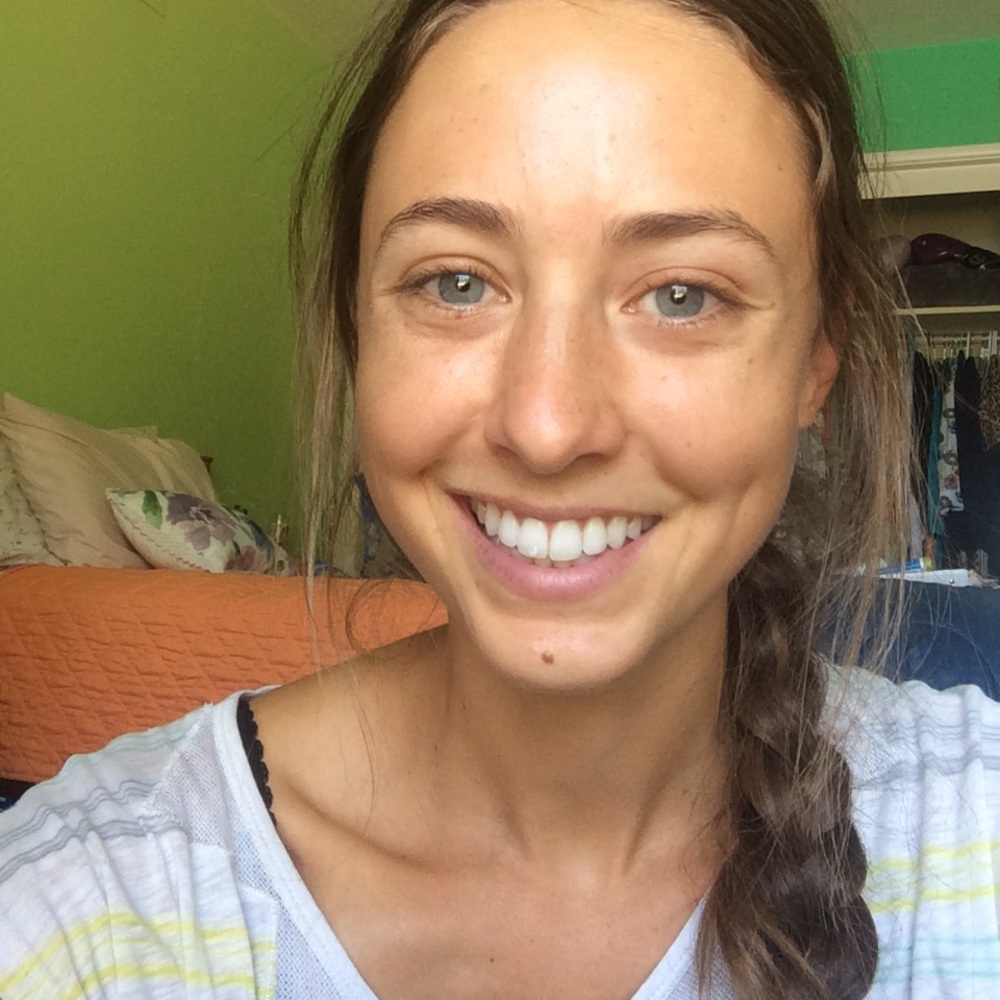 Meet your Posher, Olivia