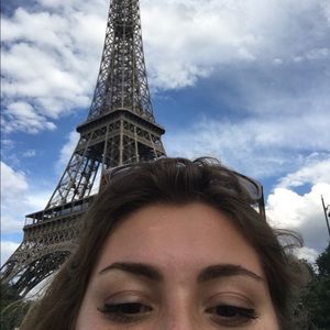 Meet your Posher, Emma