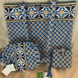 Vera Bradley Tote set