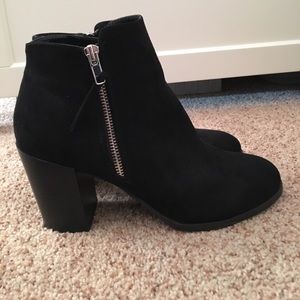 NWOT Forever 21 Booties