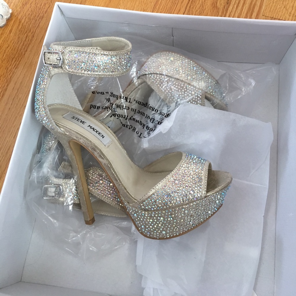 Steve Madden heels