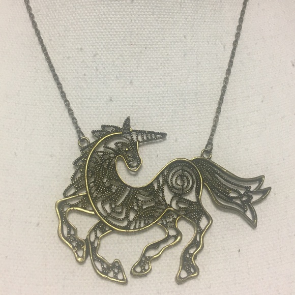 🦄 LAST ONE! Unicorn bib necklace 🦄 - Picture 2 of 4