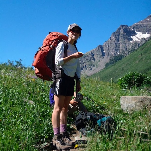 Meet your Posher, Amanda - Picture 1 of 1