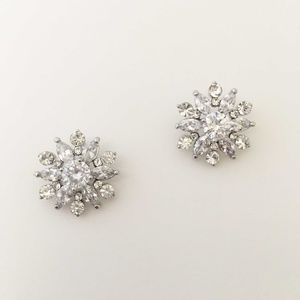 ❄️Emma Snowflake Cubic Zirconia Stud Earrings