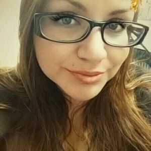 Meet your Posher, Armida