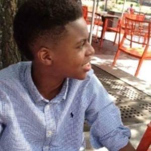 Meet your Posher, Christopher