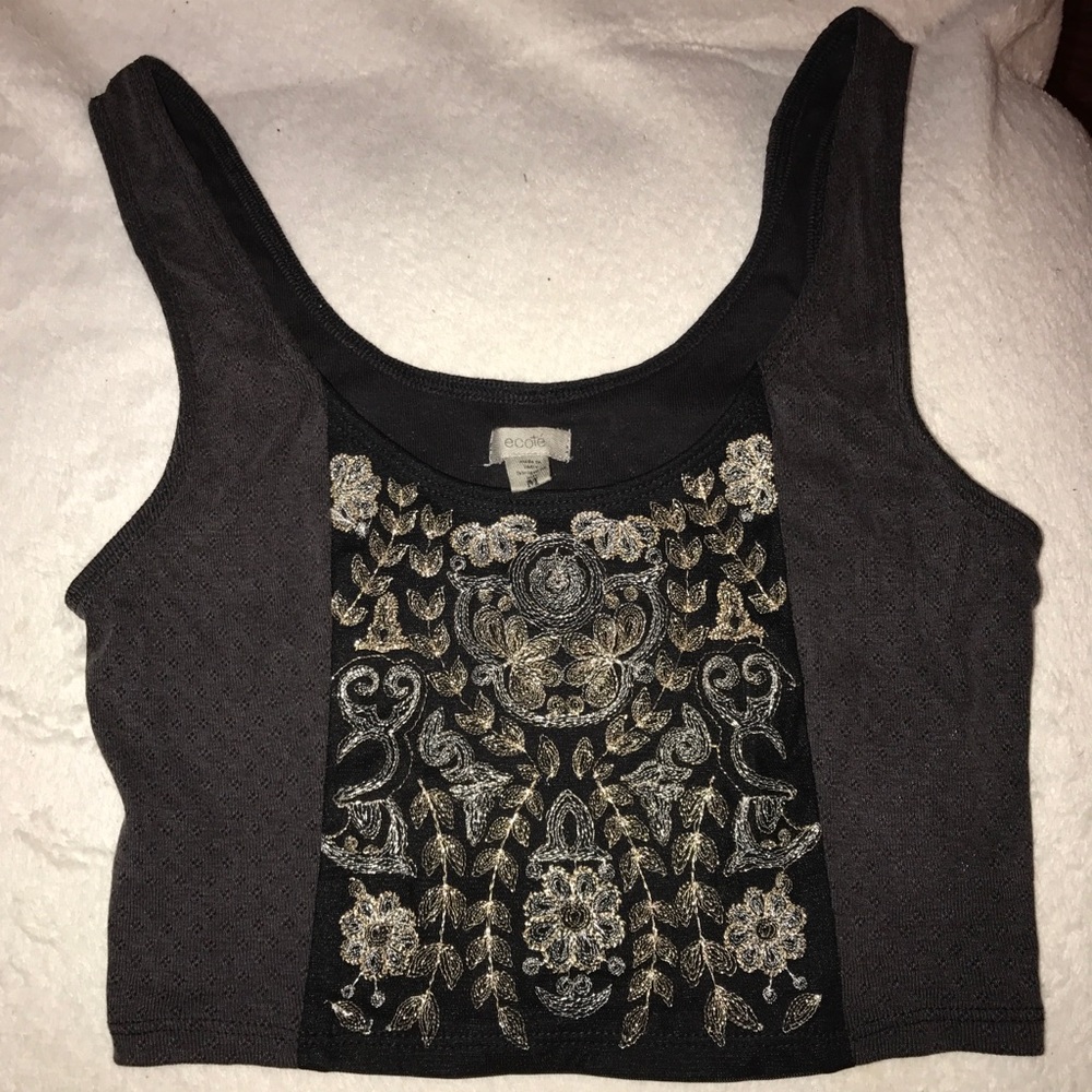 Ecote Embroidered Lace Crop Top