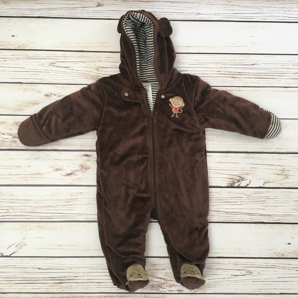 ⚜️NEVER WORN. CARTERS Little 🐻 Winter Suit