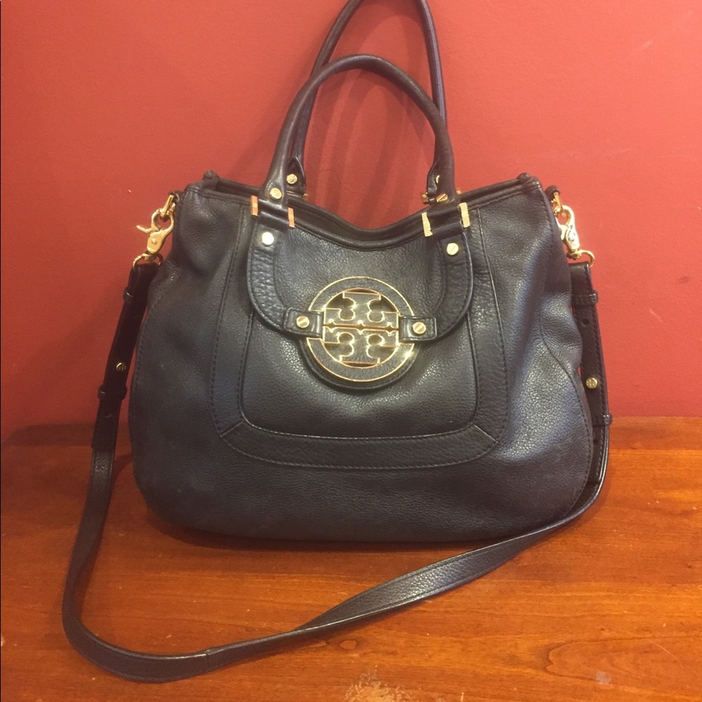 Tory Butch Leather Amanda Classic Hobo Bag - Picture 3 of 6