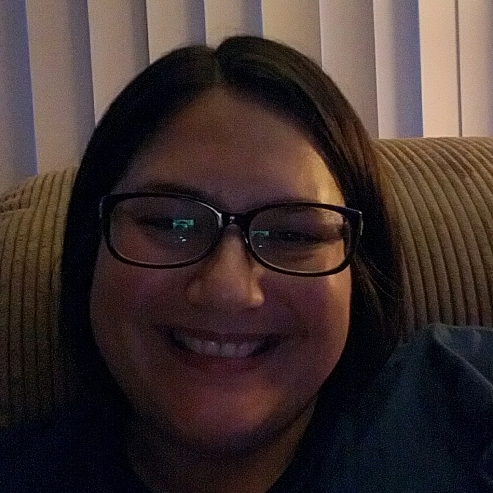 Meet your Posher, Lauren