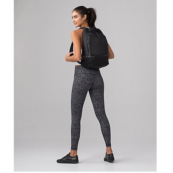 lululemon athletica Handbags - Lululemon City Adventurer Backpack EUC