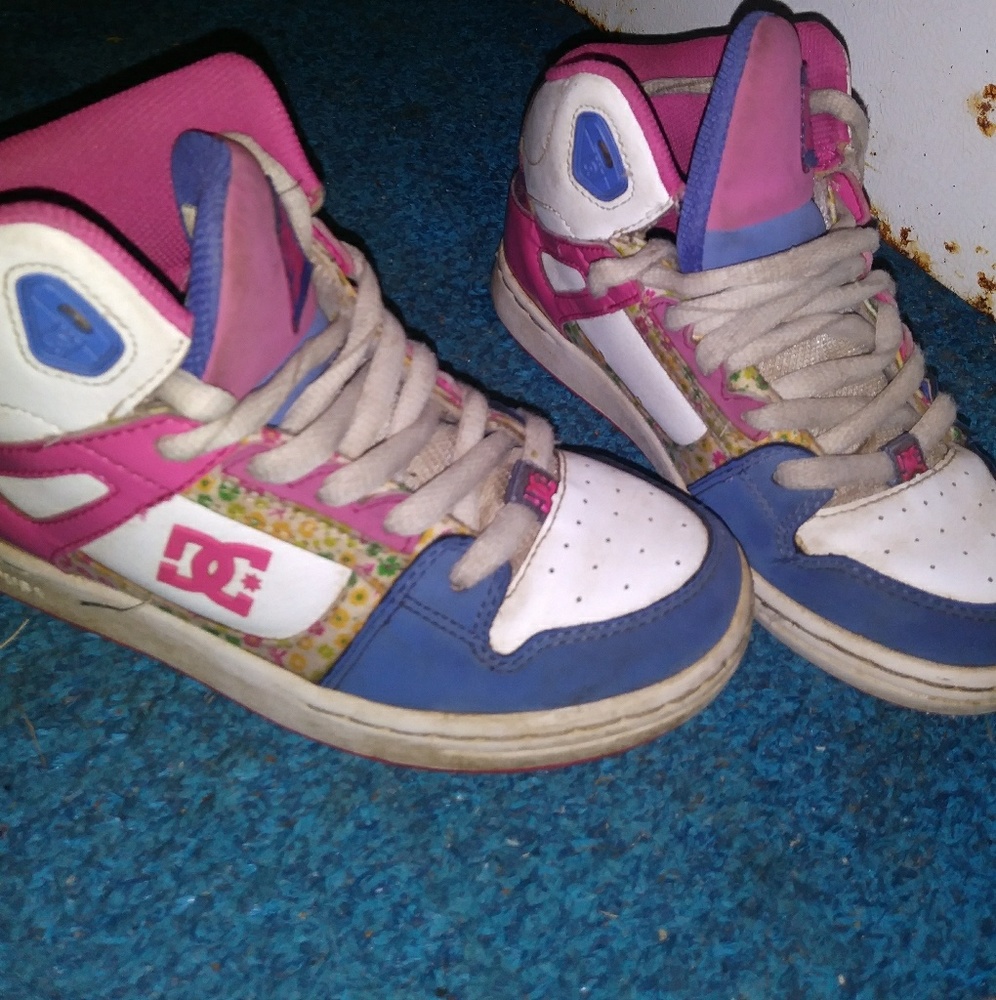 Dc shoes