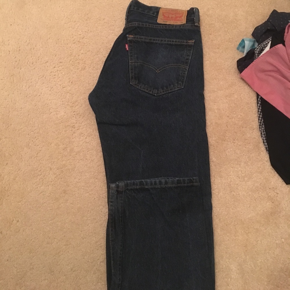Levi's