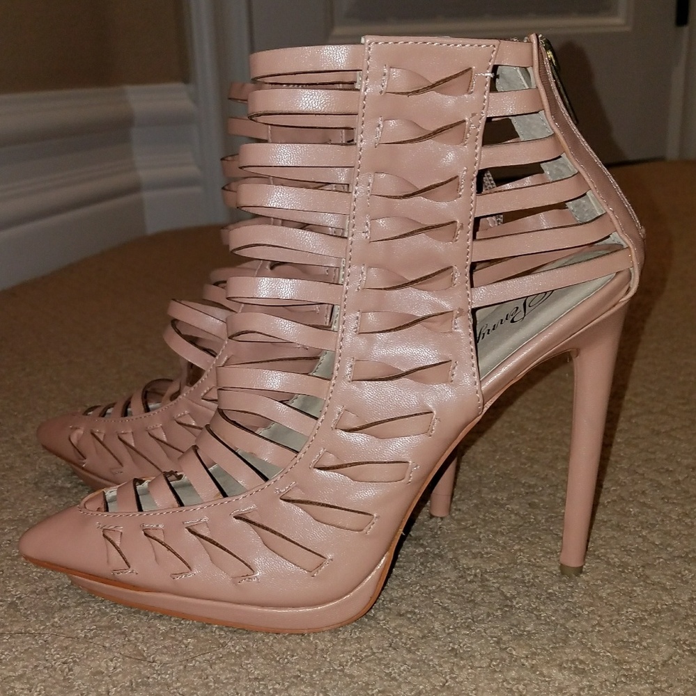 Rose colored Strappy closed-toe heels