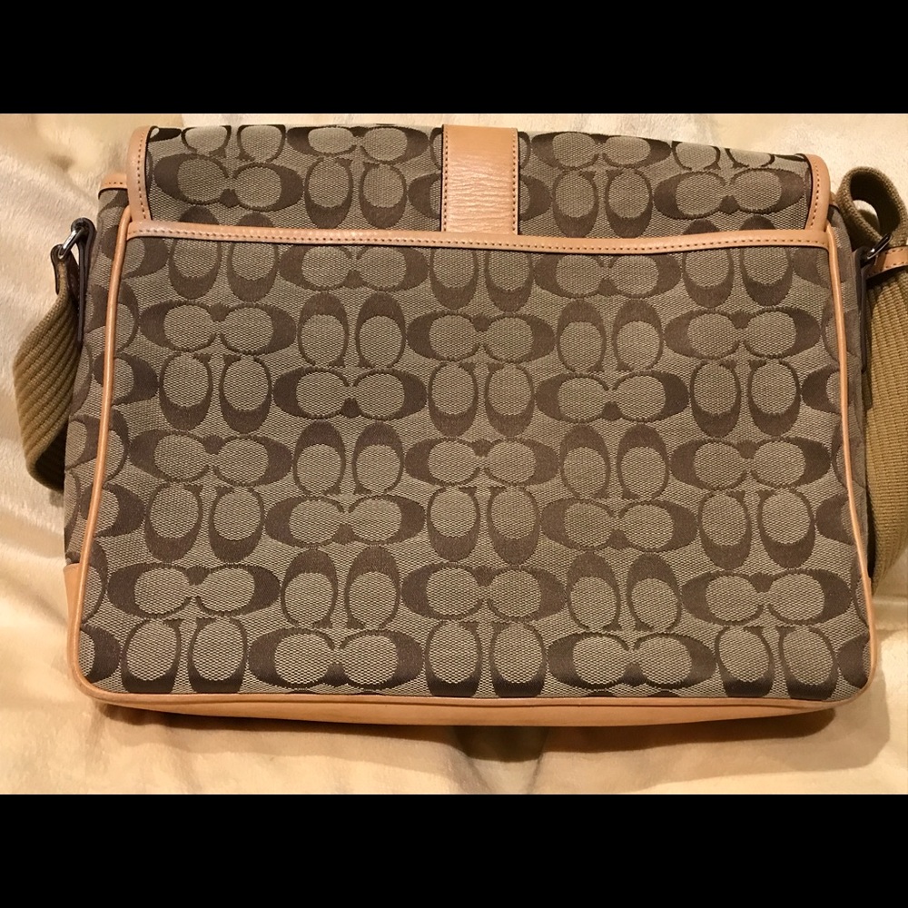 Coach Signature Messenger Bag Gem