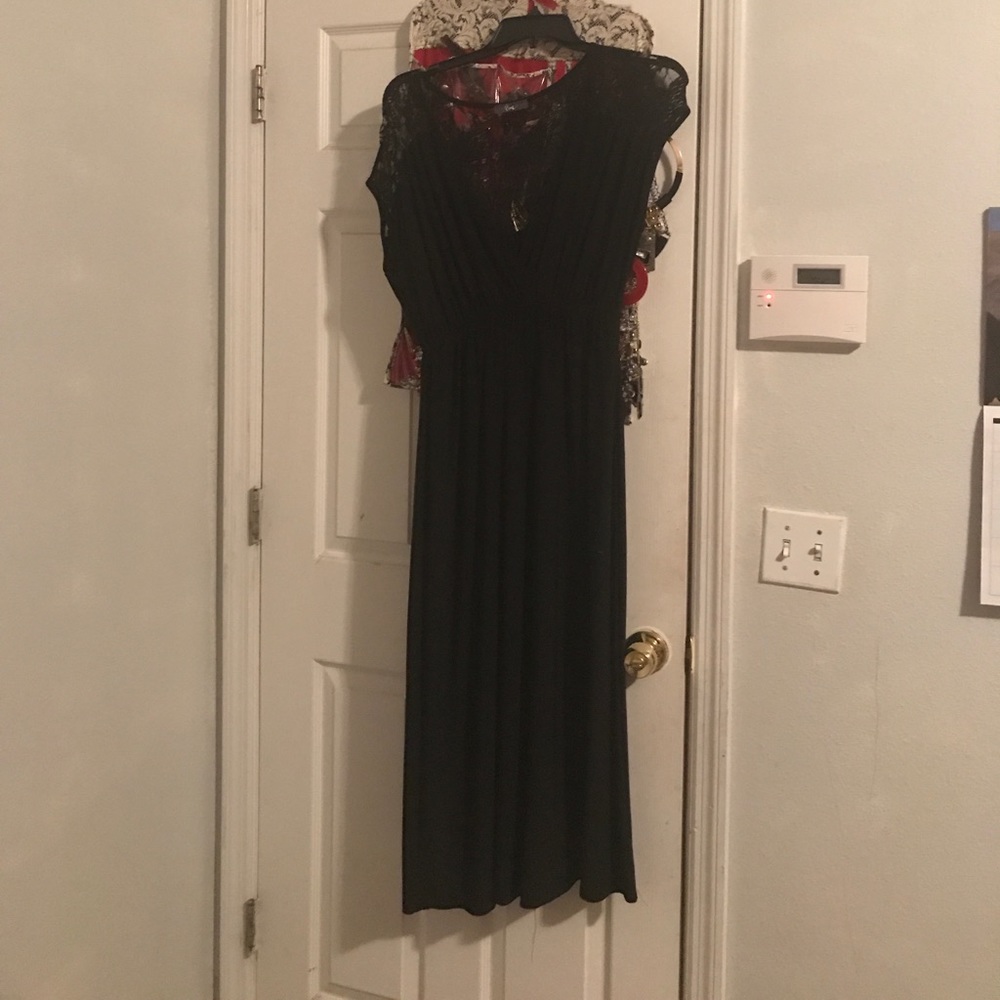 Black maxi dress