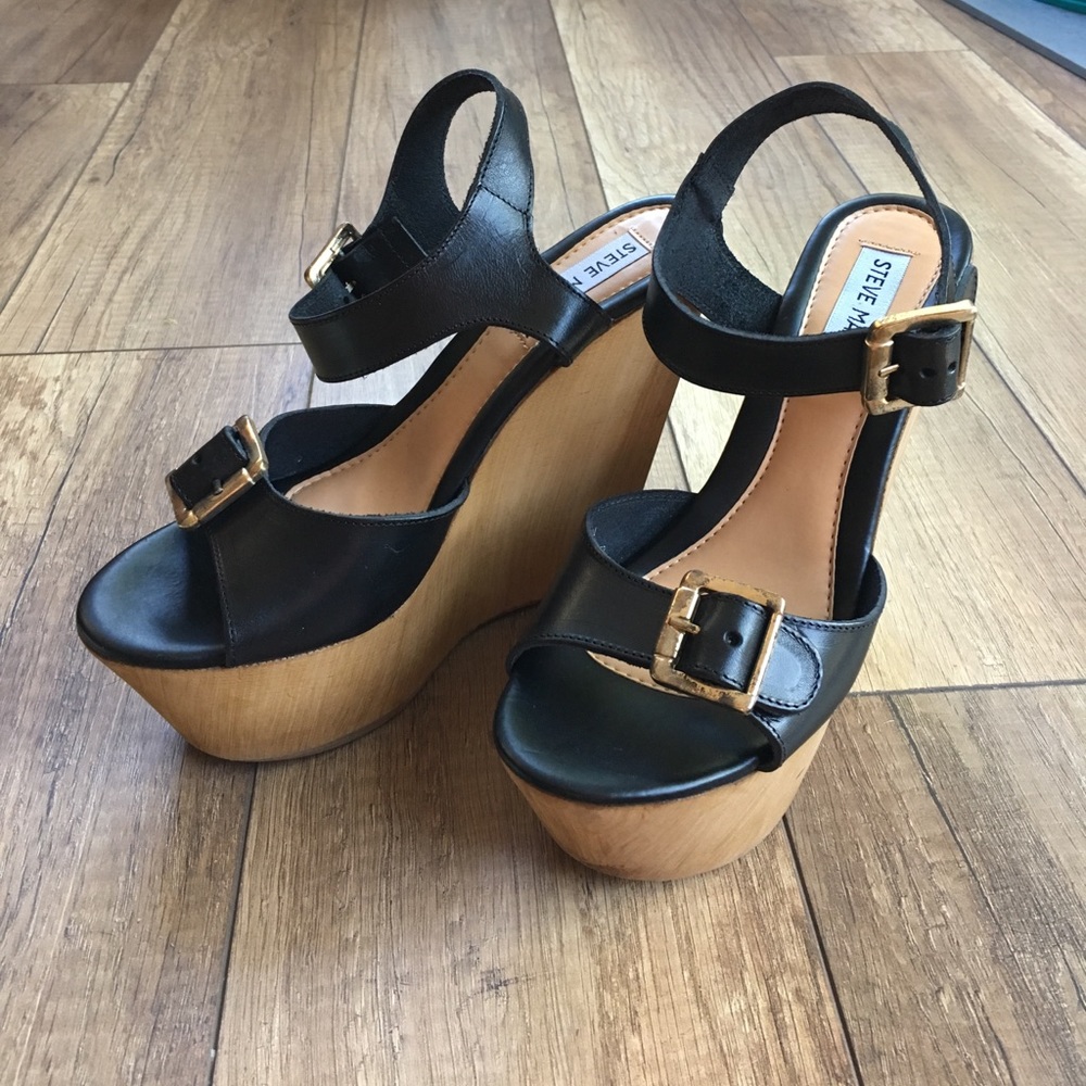 Steve Madden Breeann black platform