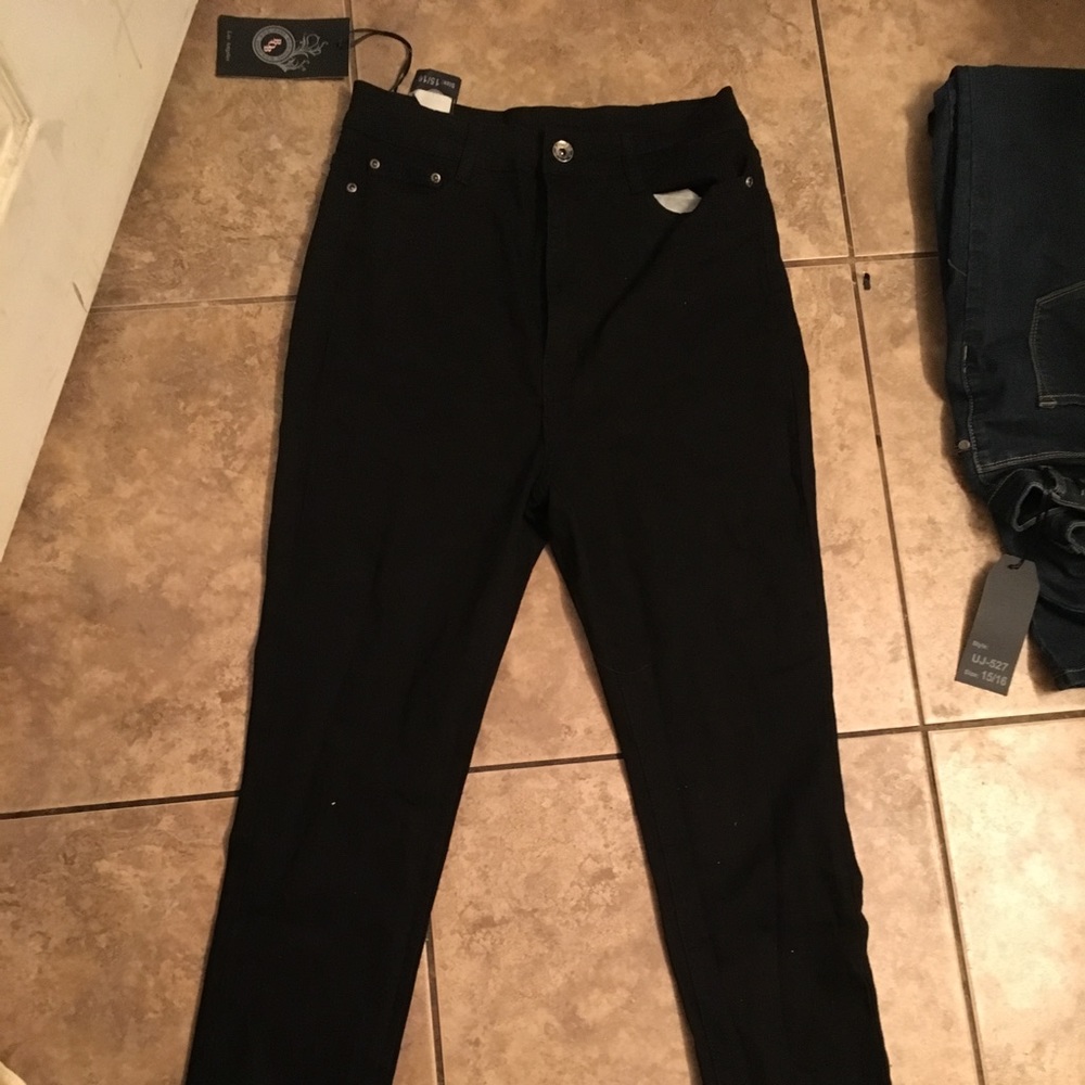 Fashion Nova Jeans