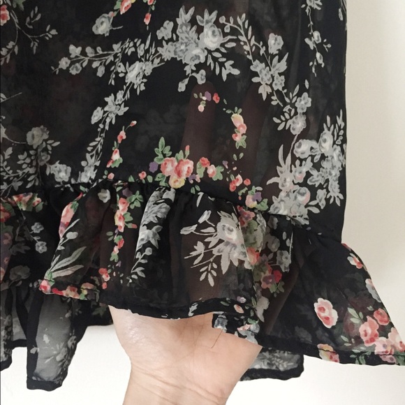 Semi-Sheer Floral Black Peplum Top - Picture 3 of 4